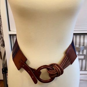 Anthropologie adjustable stretchy belt!